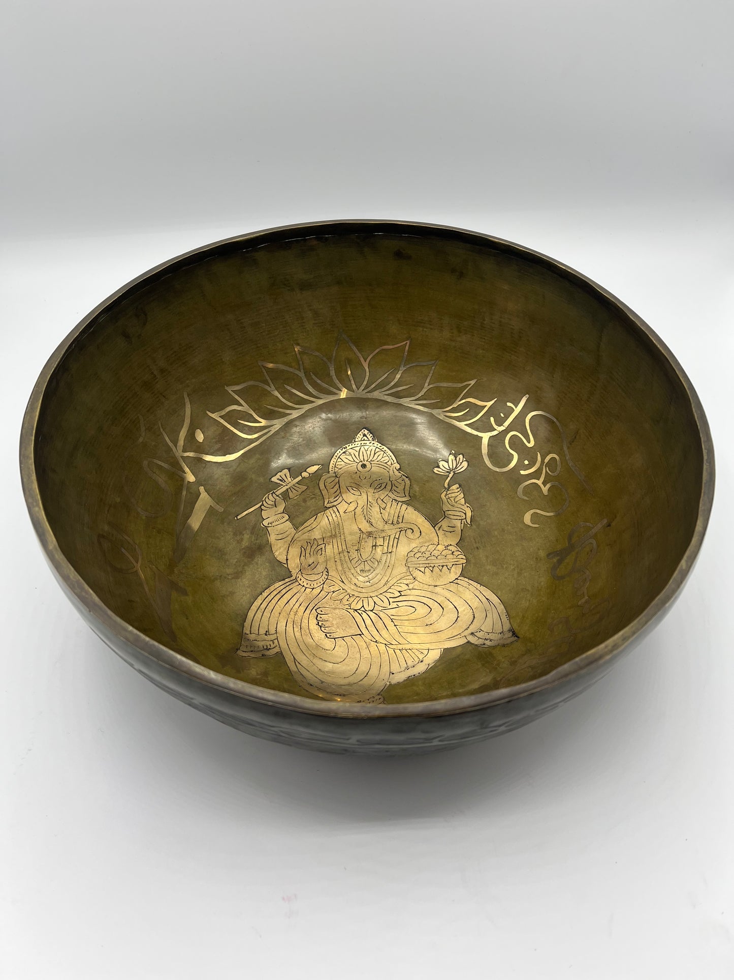 Handmade Ganesh Meditation Singing Bowl 11"