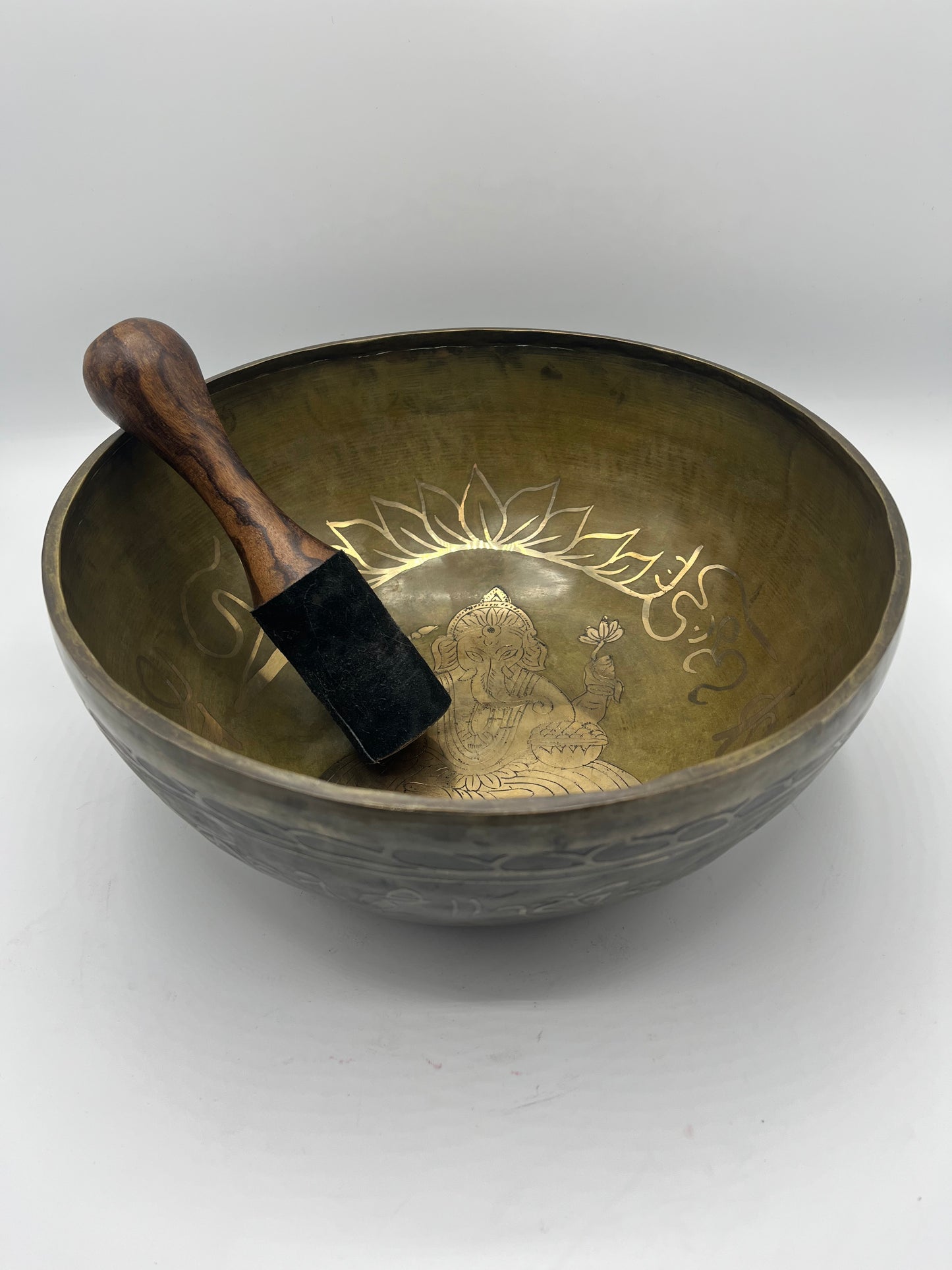 Handmade Ganesh Meditation Singing Bowl 11"